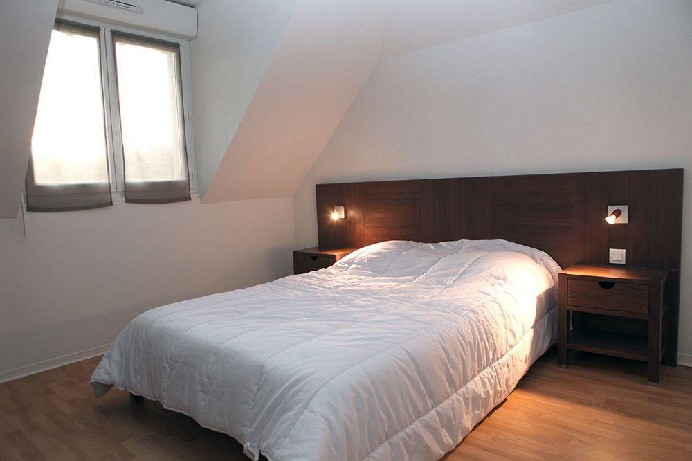 Comfort Aparthotel Lourdes L'Acacia Exterior photo
