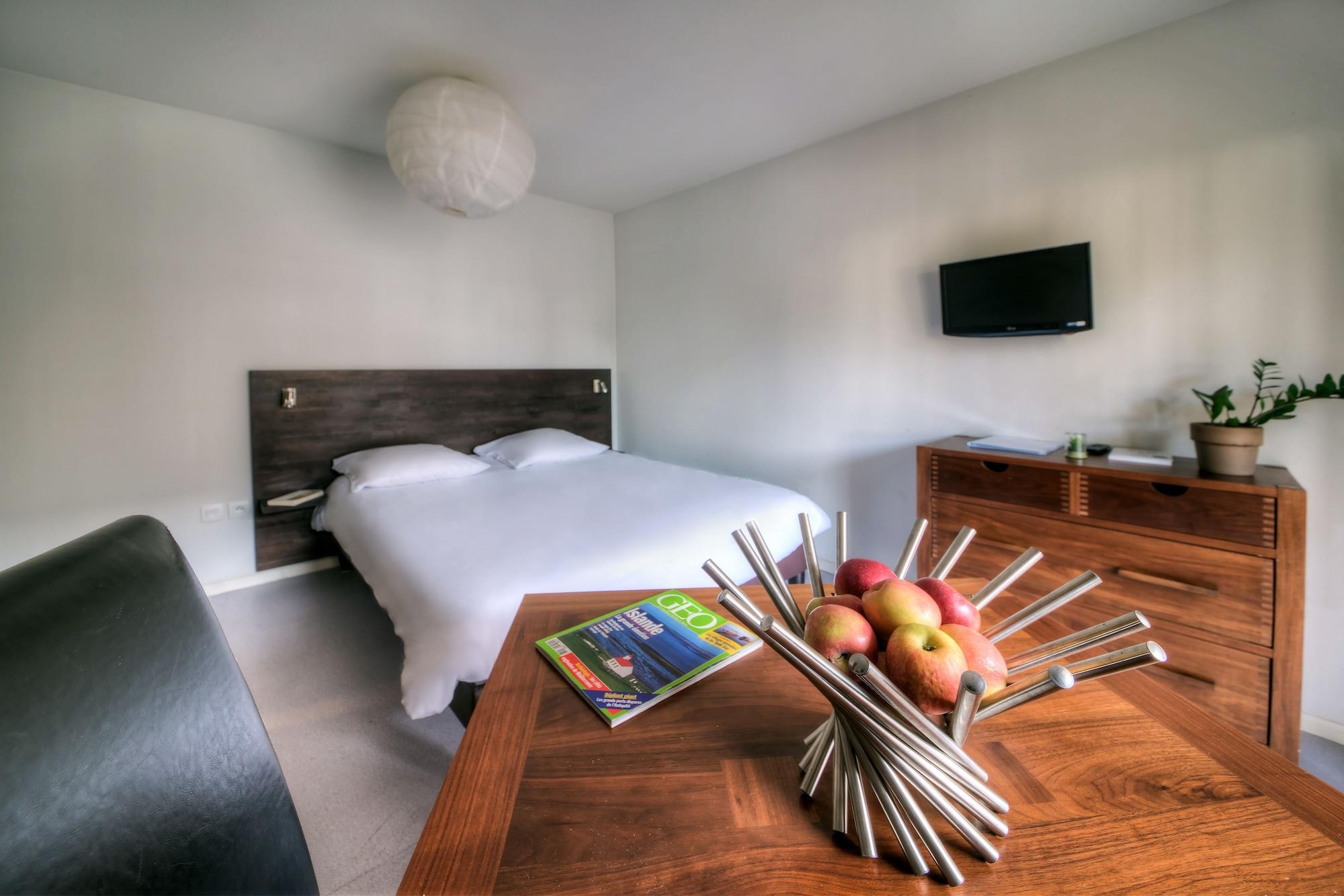 Comfort Aparthotel Lourdes L'Acacia Exterior photo