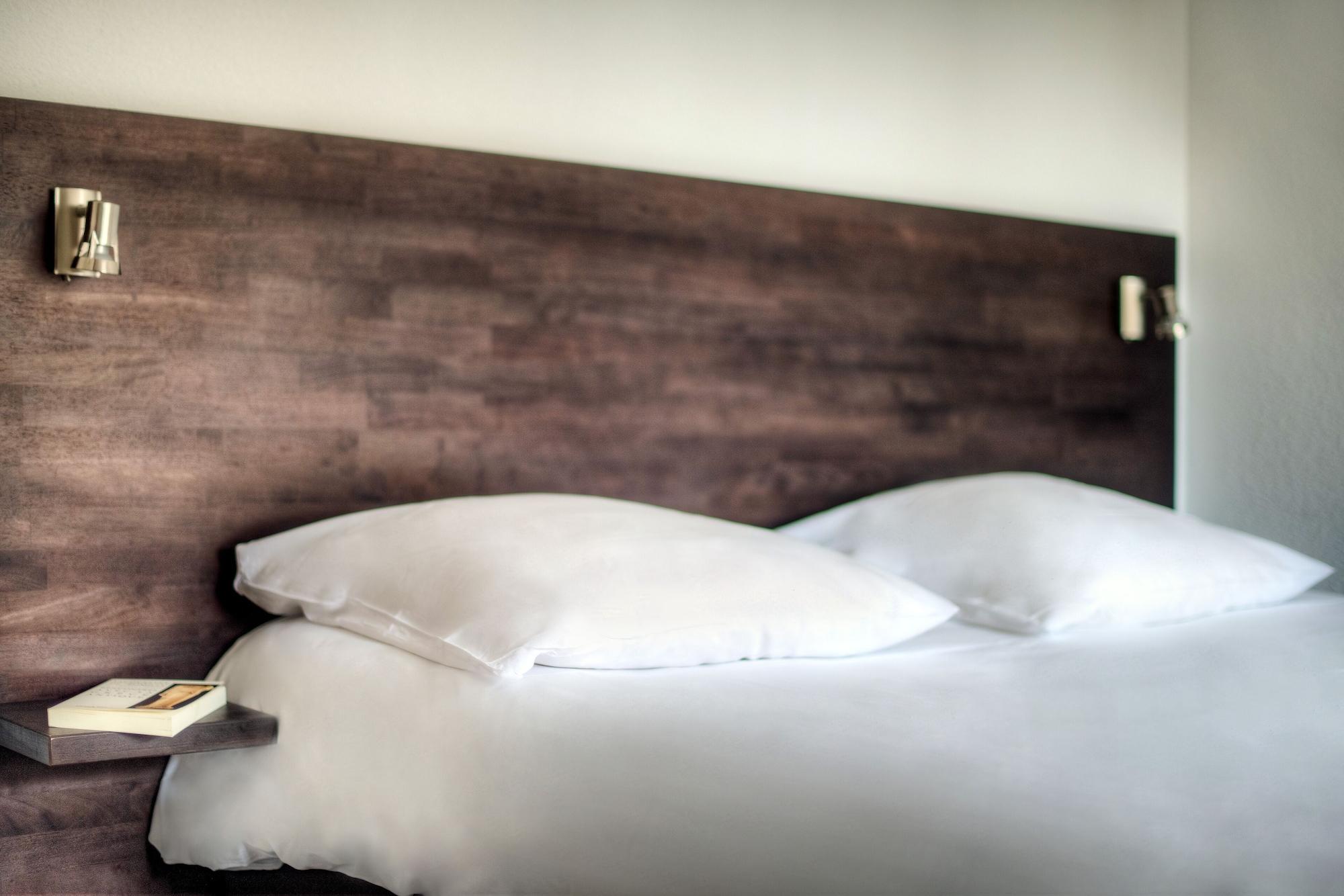Comfort Aparthotel Lourdes L'Acacia Exterior photo