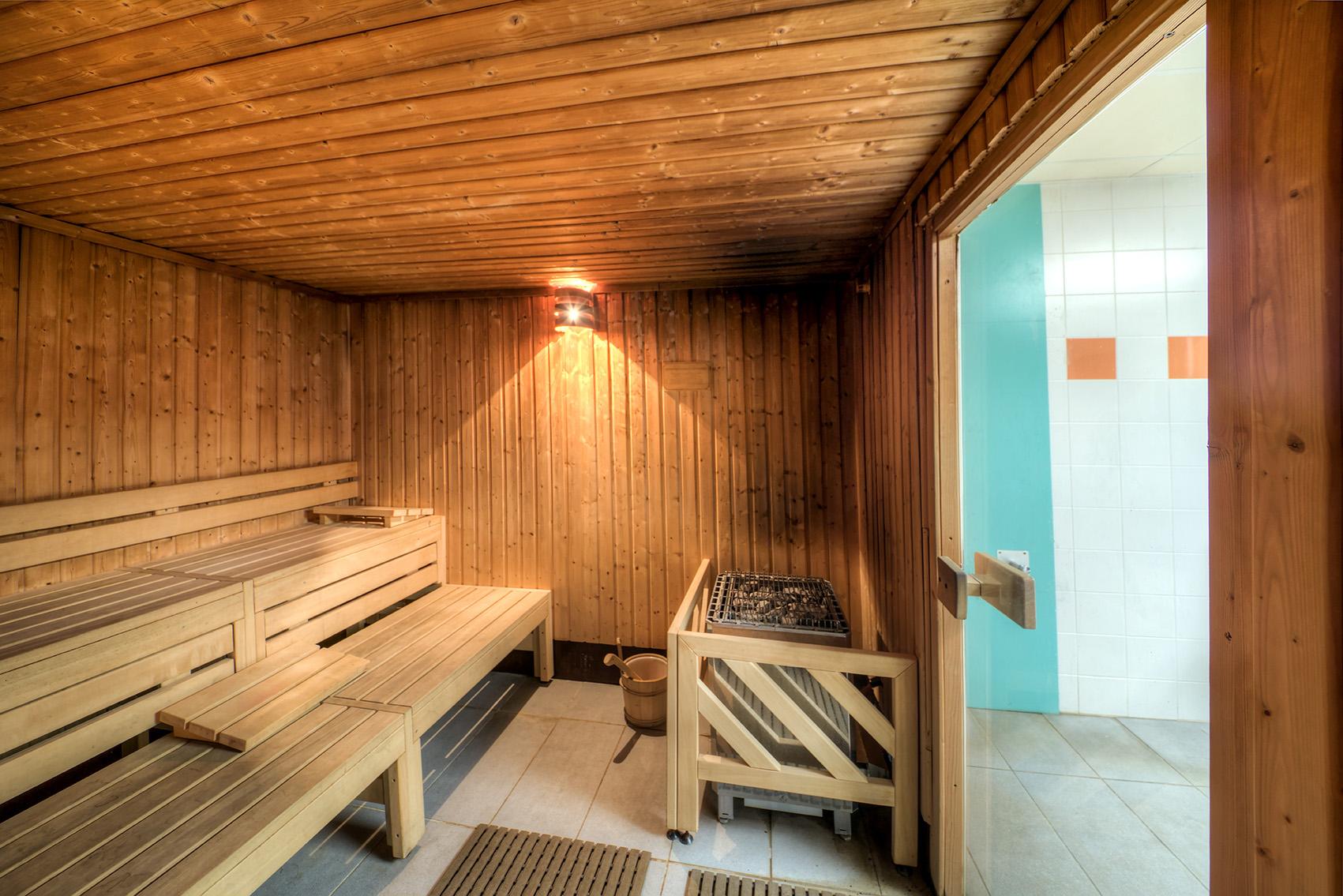 Comfort Aparthotel Lourdes L'Acacia Exterior photo