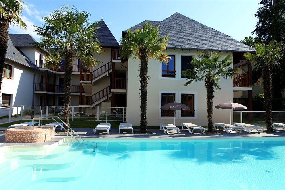Comfort Aparthotel Lourdes L'Acacia Exterior photo