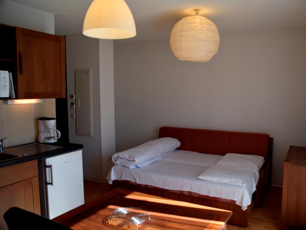 Comfort Aparthotel Lourdes L'Acacia Exterior photo