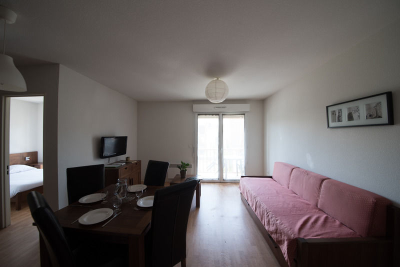 Comfort Aparthotel Lourdes L'Acacia Exterior photo