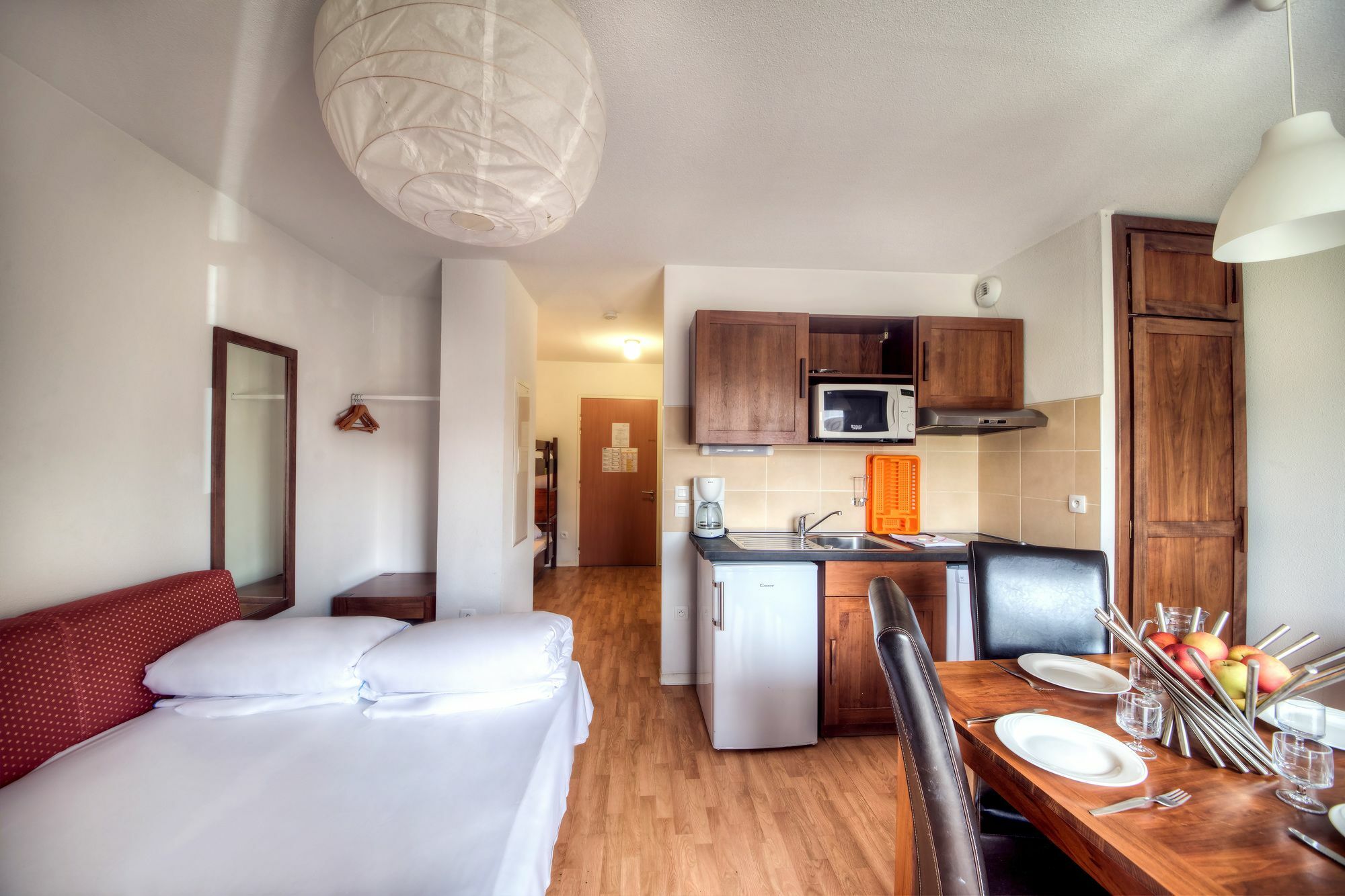 Comfort Aparthotel Lourdes L'Acacia Exterior photo